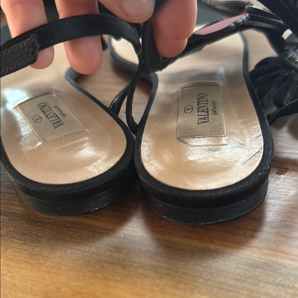 Valentino Garavani Black and Red Sandals with a bird, flower and leaf design EUC - Picture 8 of 13